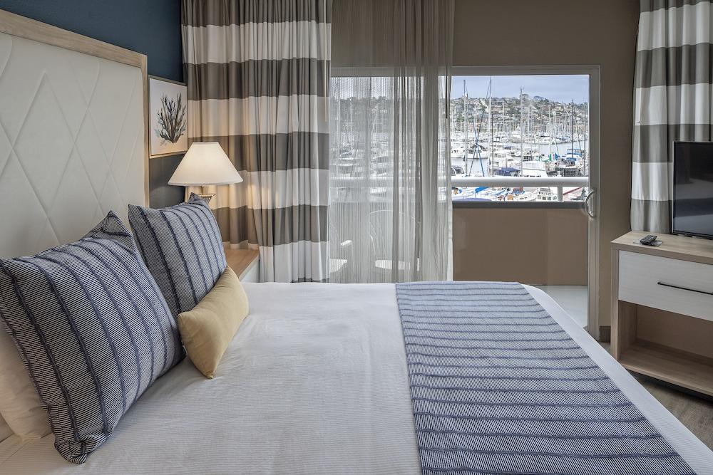 Bay Club Hotel And Marina Сан-Диего Экстерьер фото