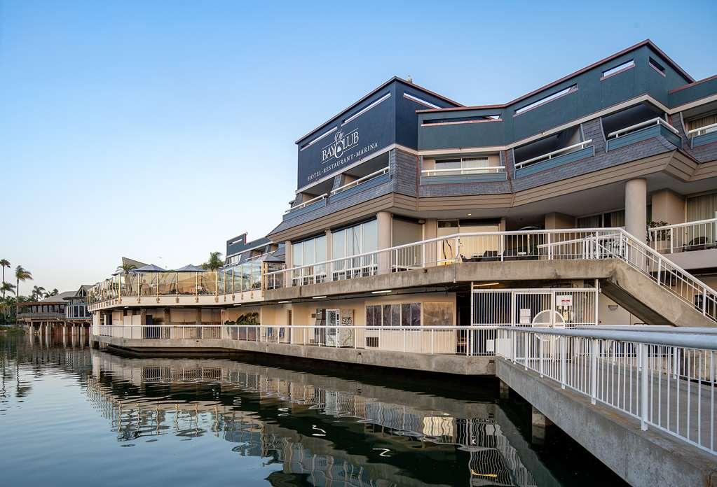 Bay Club Hotel And Marina Сан-Диего Экстерьер фото